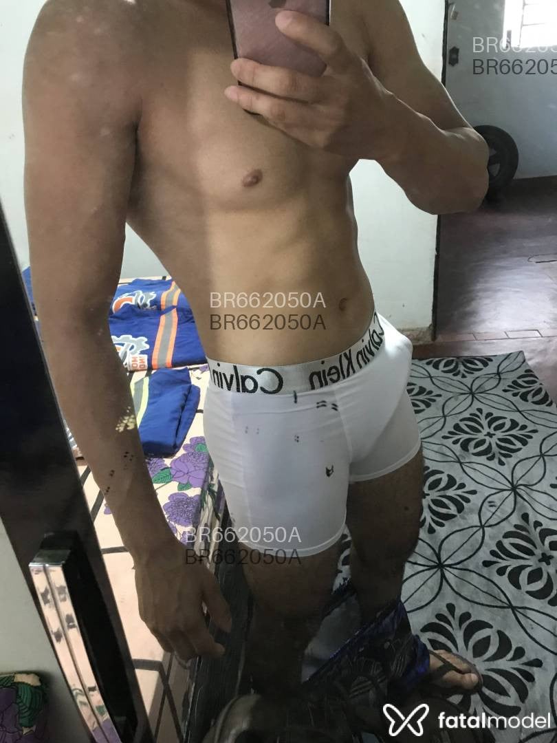 Acompanhante homem morena (o) de olhos castanhos em Goianésia Acompanhante homem morena (o) de olhos castanhos em Goianésia - Ricardo