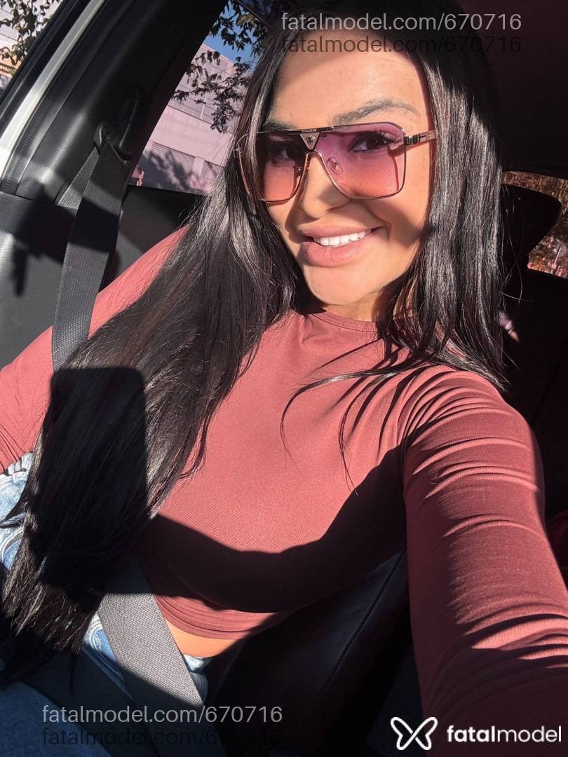 Acompanhante mulher morena (o) de olhos pretos em Concórdia - Carolina Ferreira