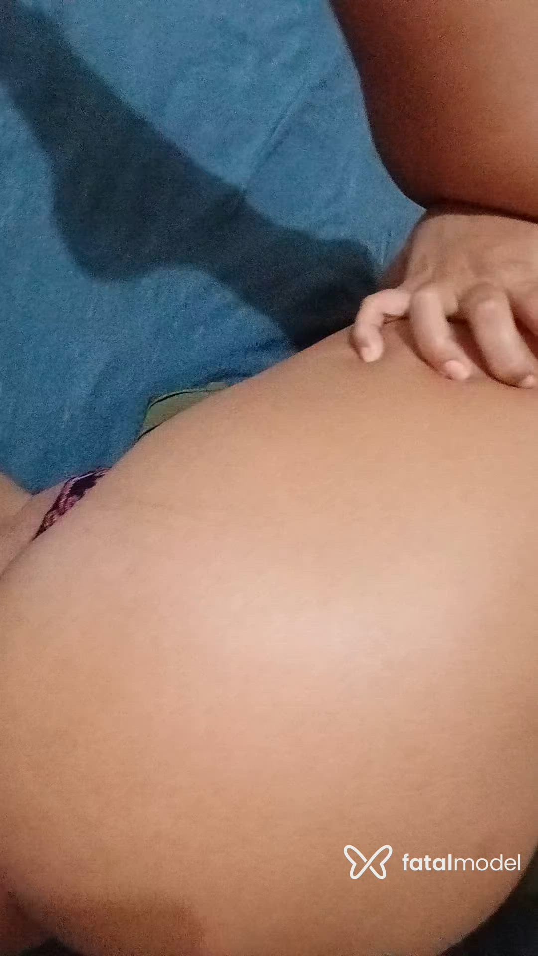 Acompanhante mulher com cabelo castanho de olhos castanhos - Panicate Ruby