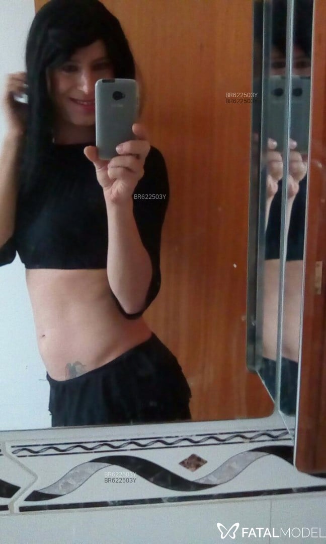 Acompanhante homem trans morena (o) de olhos mel em Janaúba - Gabi deliciosa