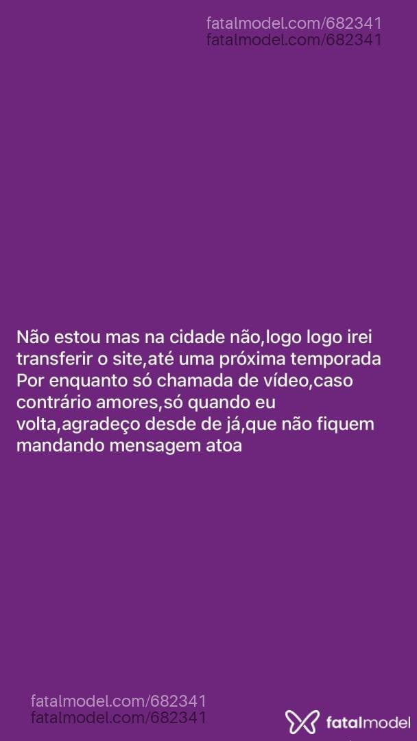 Acompanhante mulher trans com cabelo castanho de olhos castanhos em Patos de Minas - Samyra