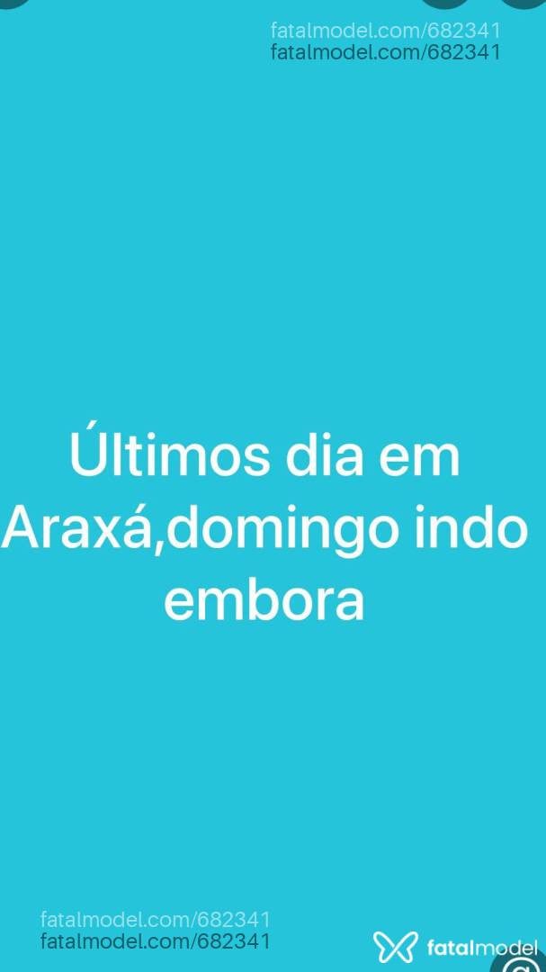 Acompanhante mulher trans com cabelo castanho de olhos castanhos - Samyra