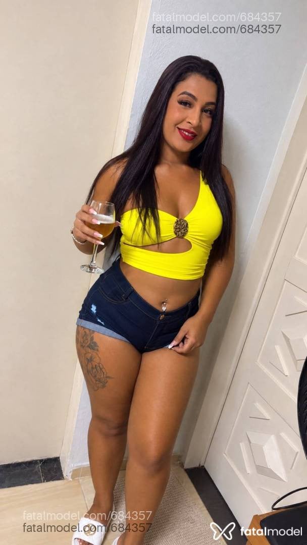 Acompanhante mulher trans morena (o) de olhos mel - Yhasmim morais