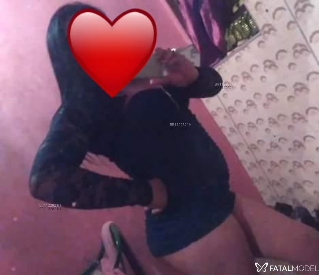 Acompanhante travesti morena (o) de olhos castanhos em Sapucaia do Sul - Amanda vaz