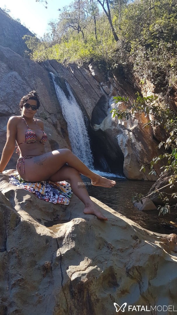 Acompanhante mulher trans morena (o) de olhos castanhos em Uberaba - Natasha