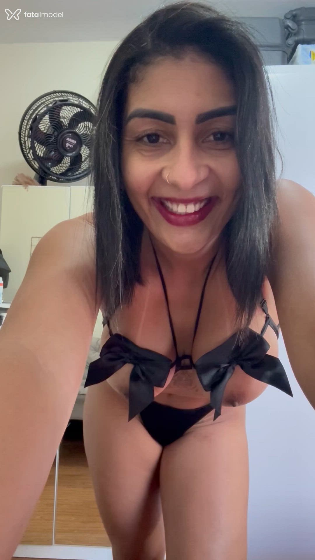 Acompanhante mulher morena (o) de olhos castanhos - ISA MATTOS