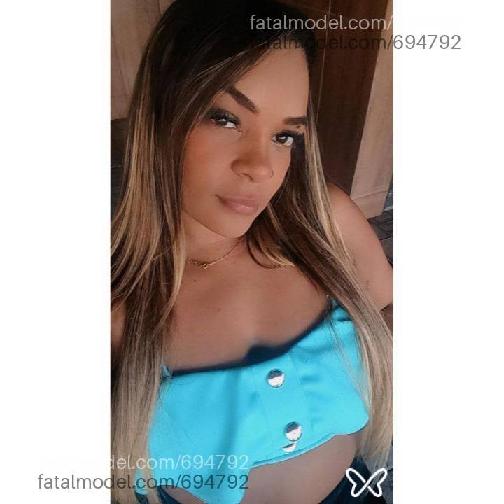 Acompanhante mulher loira (o) de olhos castanhos em Ibatiba - Rafaela Sodré