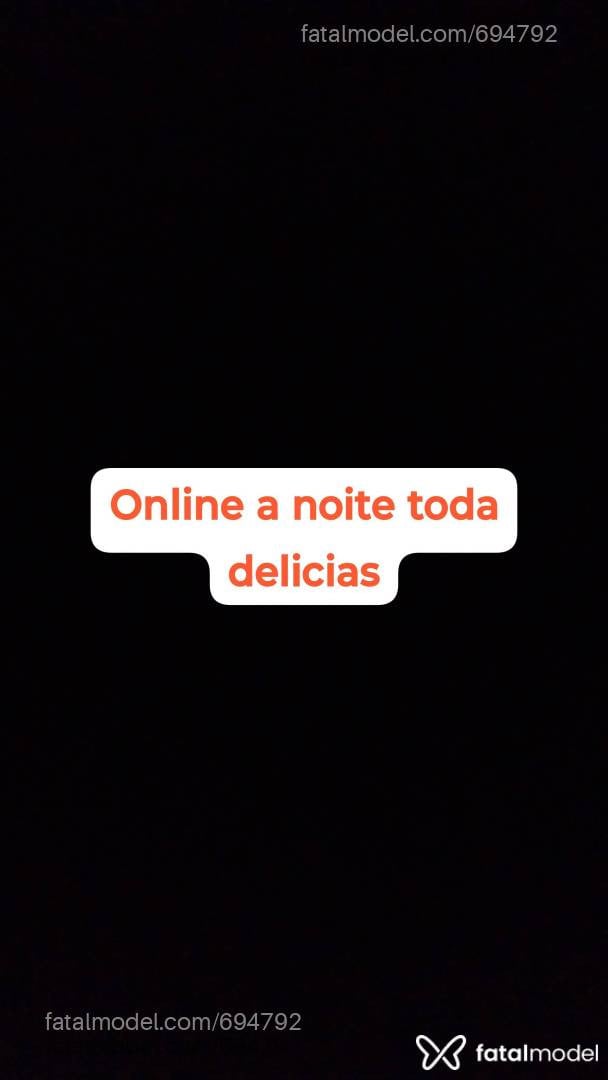 Acompanhante mulher loira (o) de olhos castanhos - Nanda Farias