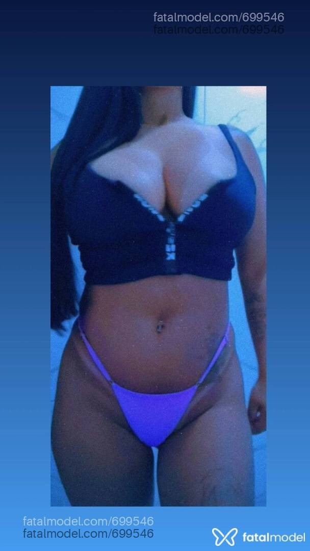 Acompanhante mulher morena (o) de olhos castanhos - Bianca Ferrari Acompanhante mulher morena (o) de olhos castanhos - Bianca Ferrari