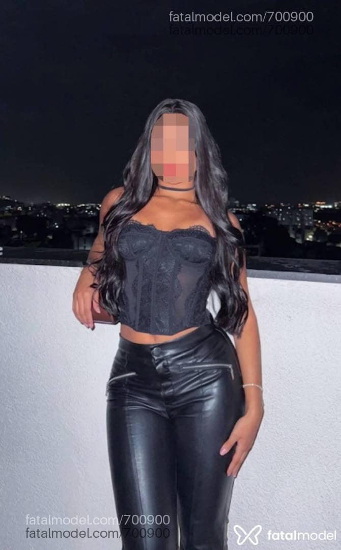 Acompanhante mulher morena (o) de olhos castanhos - Ayla