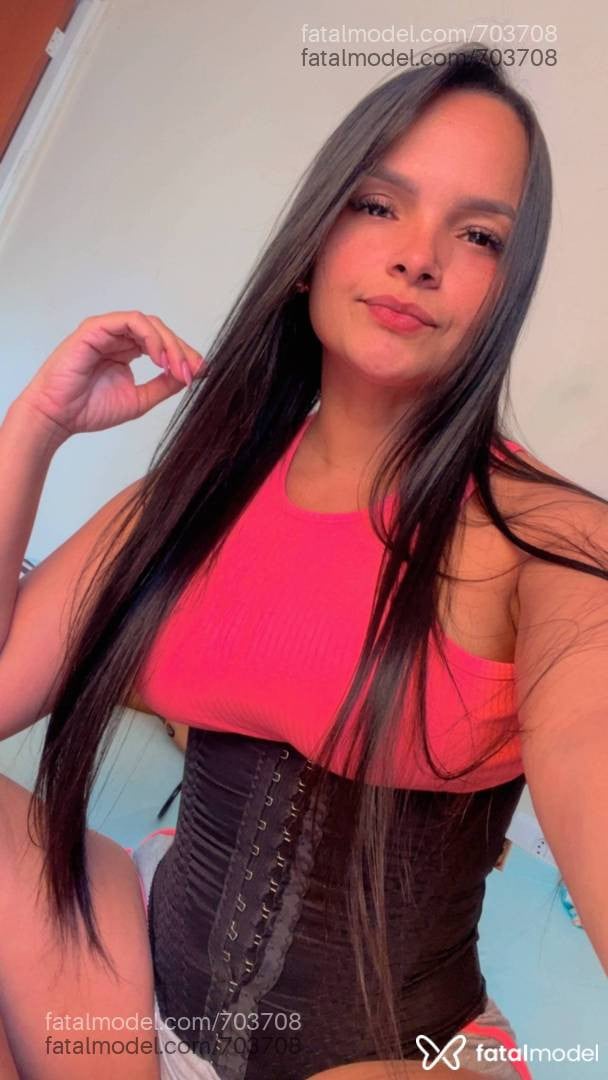 Acompanhante mulher morena (o) de olhos castanhos - Fernanda Bassos
