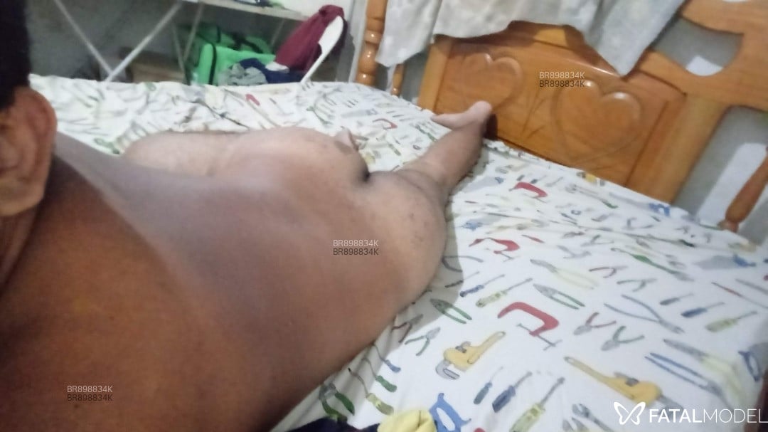 Acompanhante homem morena (o) de olhos castanhos em Porto Velho - GordinhoPass