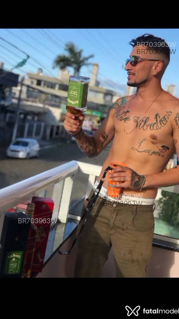 Acompanhante homem morena (o) de olhos verdes - Rodrigo Tolentino