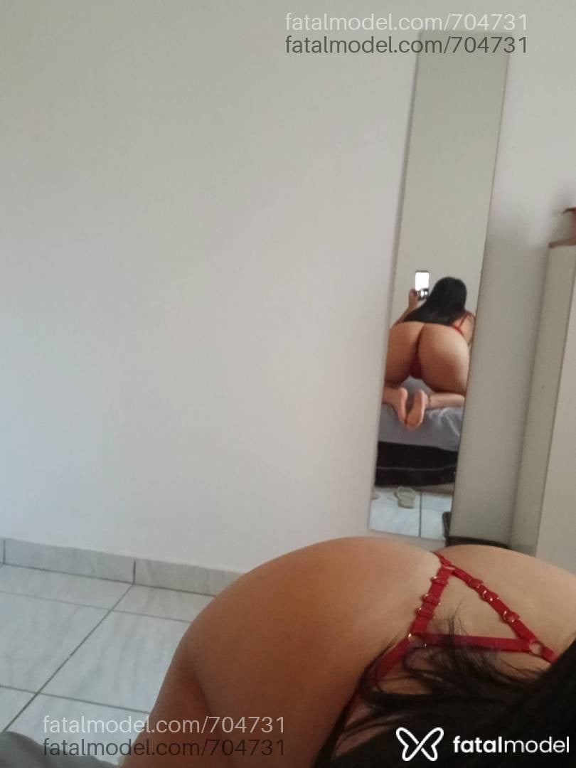 Acompanhante mulher com cabelo castanho de olhos castanhos - Sophia Sutter