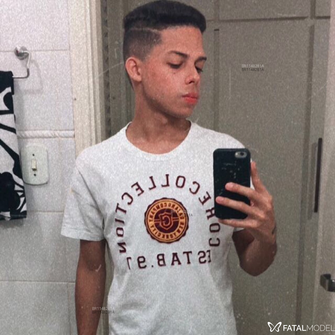 Acompanhante homem com cabelo castanho de olhos castanhos em Ribeirão Preto - Henry Gabriel