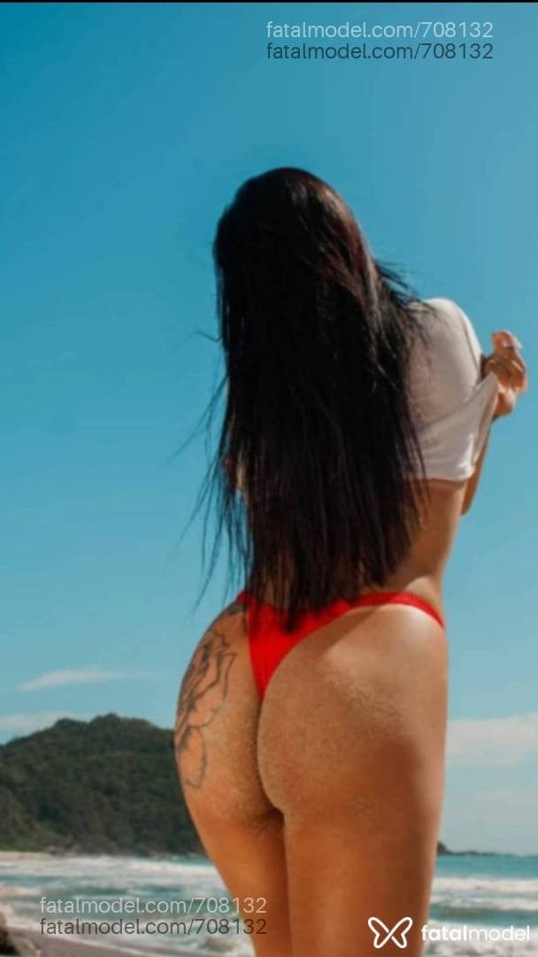 Acompanhante mulher morena (o) de olhos castanhos - Jhenifer Reis