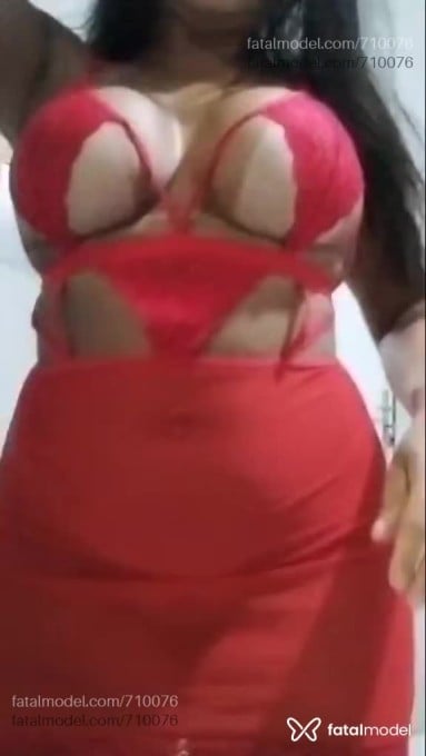 Acompanhante mulher morena (o) de olhos castanhos - Jaqueline Albuquer Acompanhante mulher morena (o) de olhos castanhos - Jaqueline Albuquer