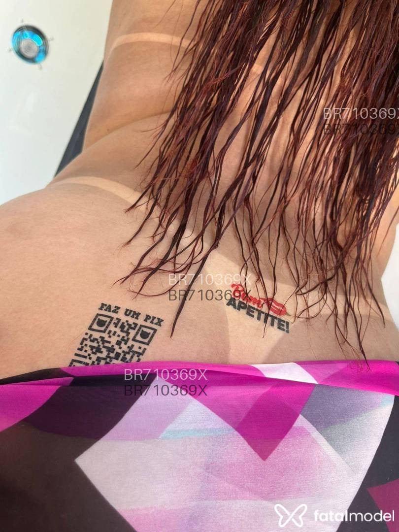Acompanhante mulher ruiva (o) de olhos verdes em Itajobi Acompanhante mulher ruiva (o) de olhos verdes em Itajobi - Sofia helena