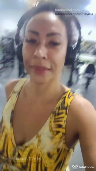 Acompanhante mulher com cabelo castanho de olhos castanhos em Guaíra - Morena pantaneira