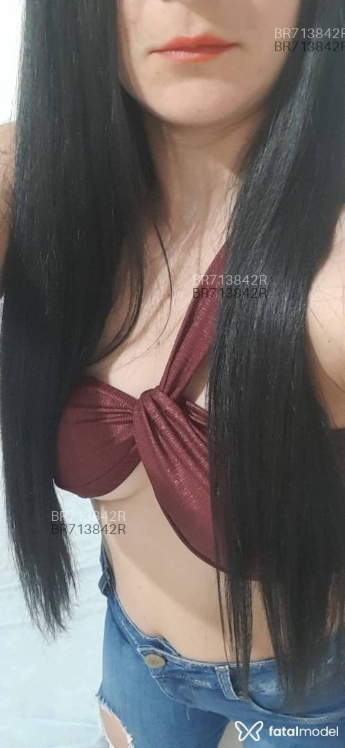 Acompanhante mulher morena (o) de olhos castanhos em Campo Novo do Parecis - Karen Pimentel