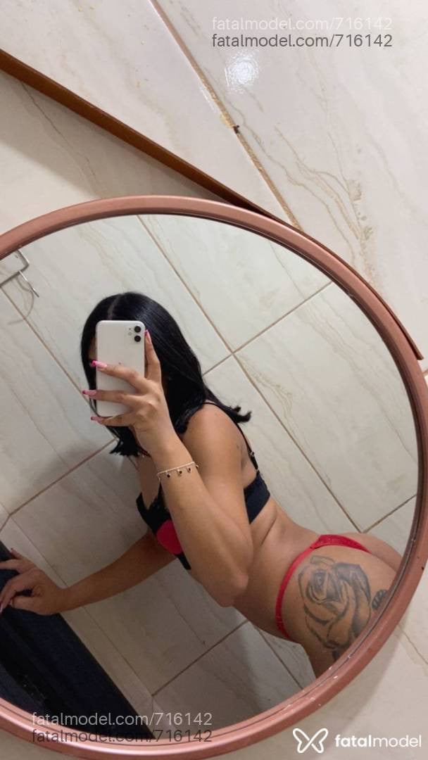 Acompanhante mulher trans morena (o) de olhos castanhos em Araxá - Gabrielly Cruz