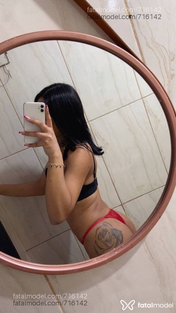 Acompanhante travesti morena (o) de olhos castanhos em Araxá - Gabrielly Cruz