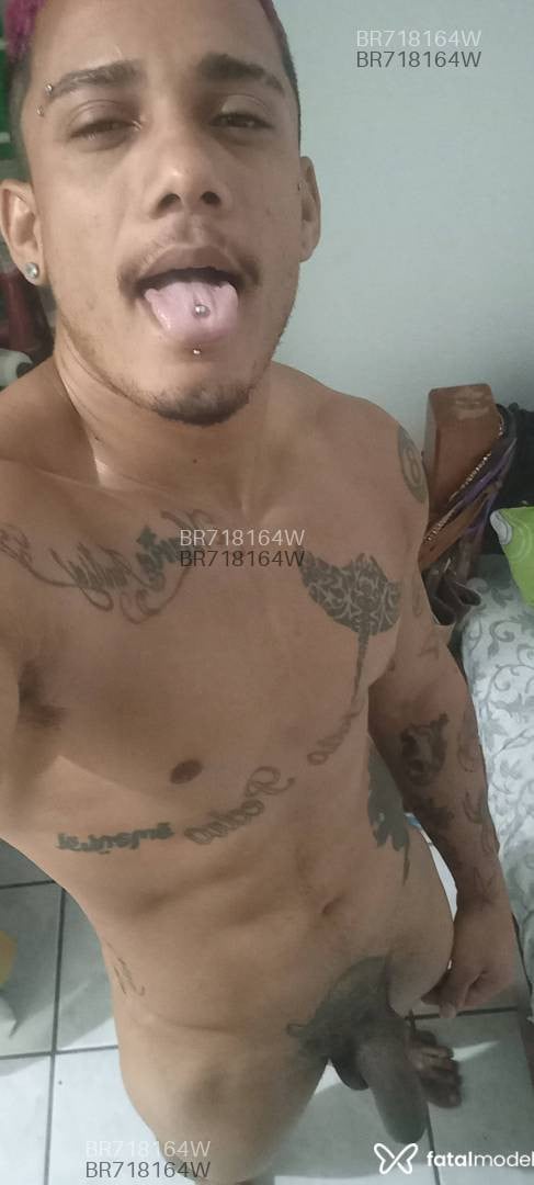 Acompanhante homem morena (o) de olhos castanhos em Recife - Maycon