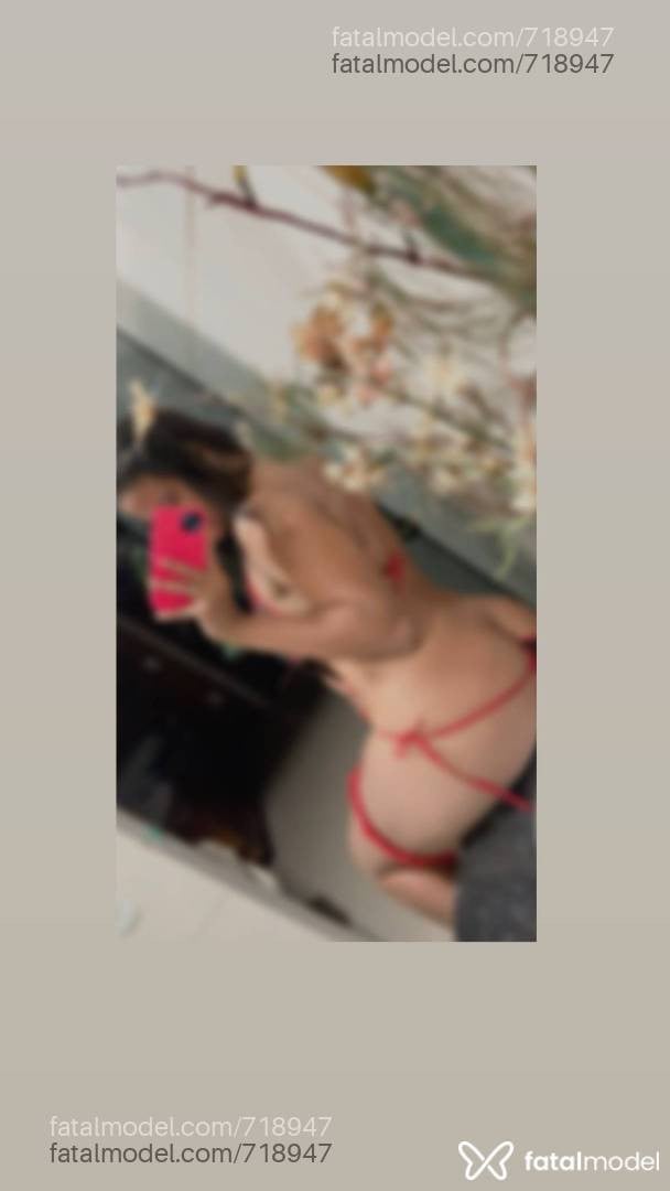 Acompanhante mulher morena (o) de olhos pretos - Pricila Muniz