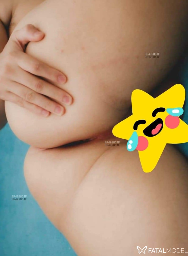 Acompanhante travesti com cabelo castanho de olhos pretos em Betim - Dayanne