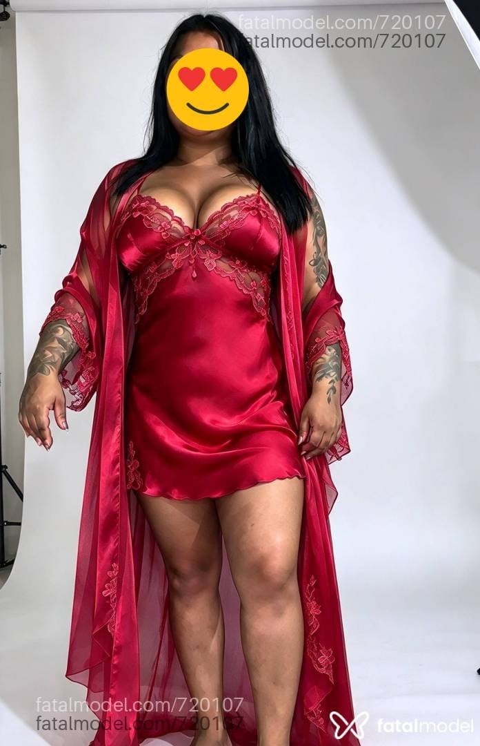 Acompanhante mulher morena (o) de olhos castanhos - Melissa