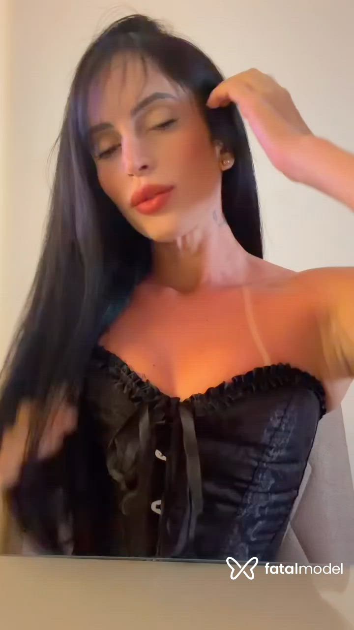 Acompanhante mulher morena (o) de olhos mel - Amanda Santos