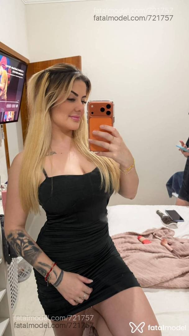 Acompanhante mulher loira (o) de olhos verdes em Alta Floresta - Nicoly Gold