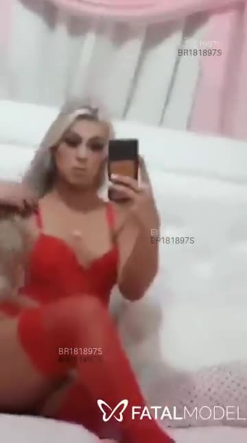 Acompanhante trans loira (o) de olhos castanhos em São Bento do Sul - Grazy Koggy