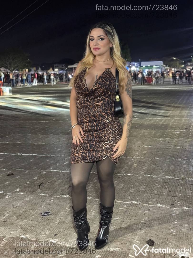 Acompanhante mulher loira (o) de olhos castanhos em Eunápolis - Milena
