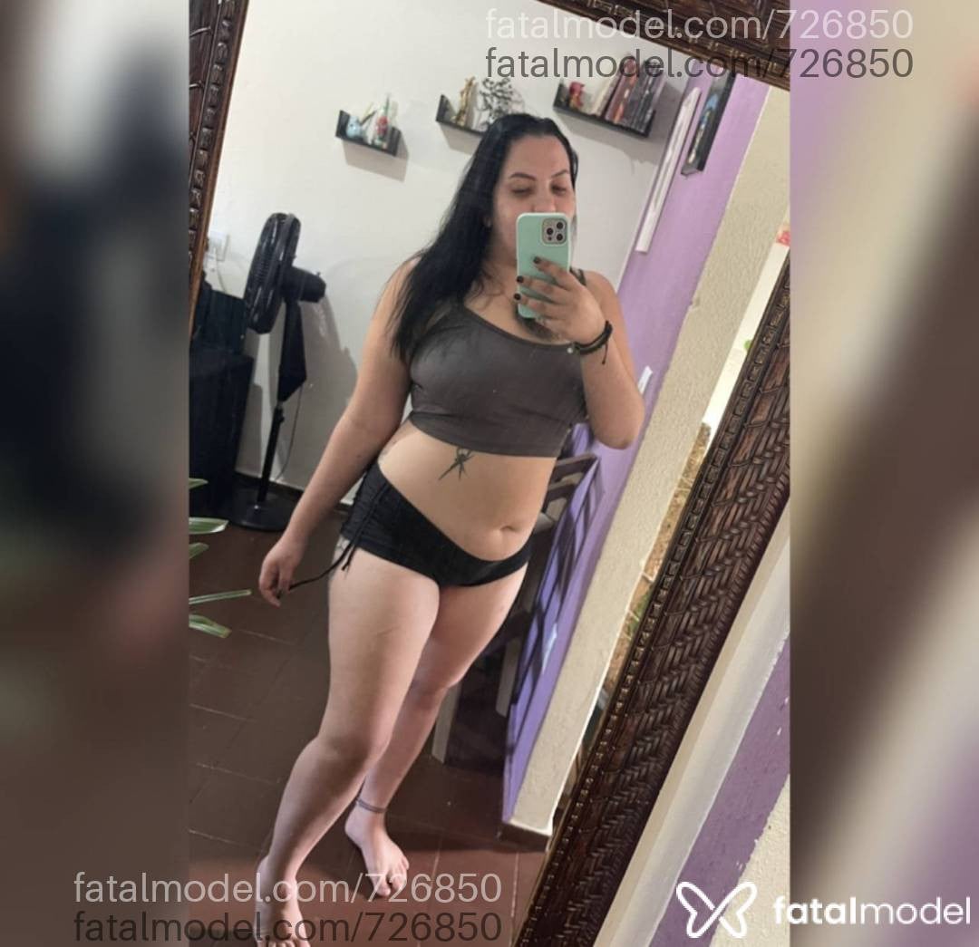 Acompanhante mulher morena (o) de olhos castanhos em Araraquara Acompanhante mulher morena (o) de olhos castanhos em Araraquara - Helena santos