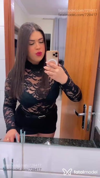 Acompanhante mulher com cabelo castanho de olhos castanhos em Capelinha - Isabely Castro