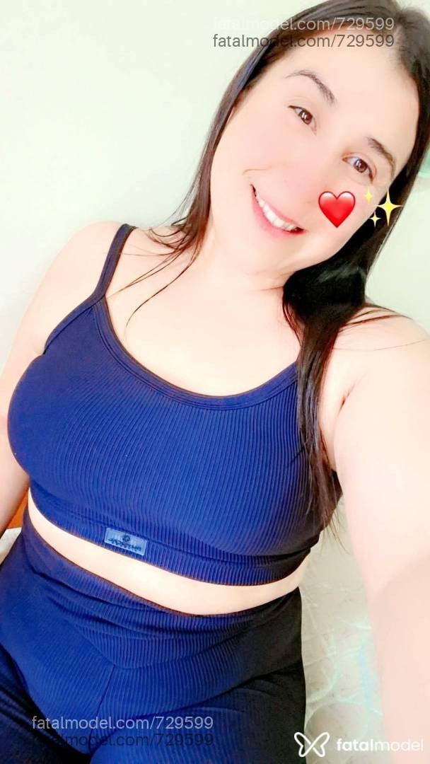 Acompanhante mulher morena (o) de olhos castanhos - Anna julia