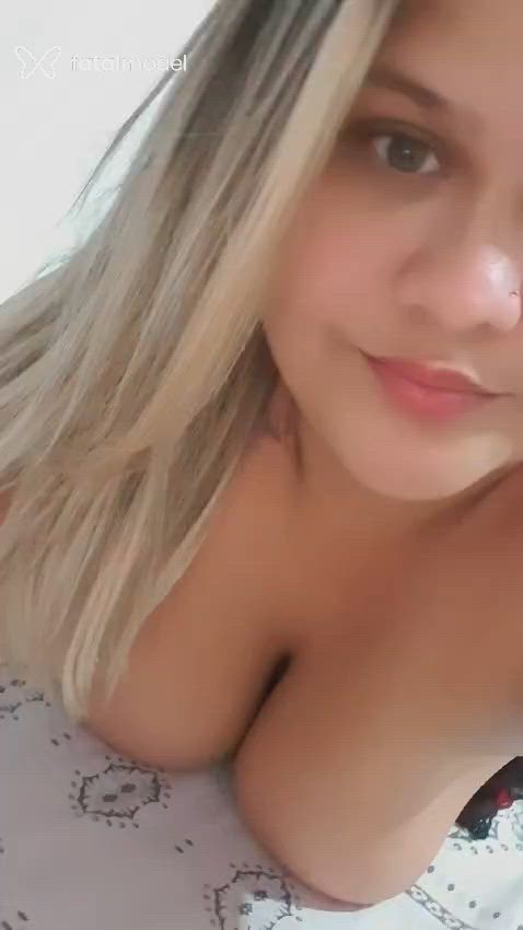 Acompanhante mulher loira (o) de olhos verdes em Sorriso Acompanhante mulher loira (o) de olhos verdes em Sorriso - Laura