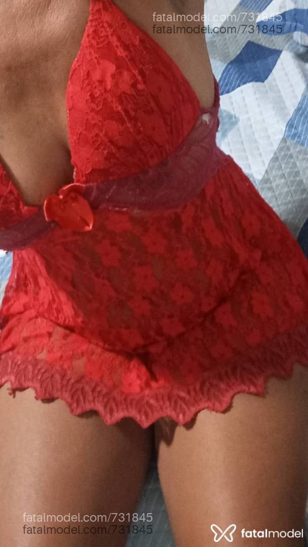 Acompanhante mulher morena (o) de olhos castanhos - Mallú Sena