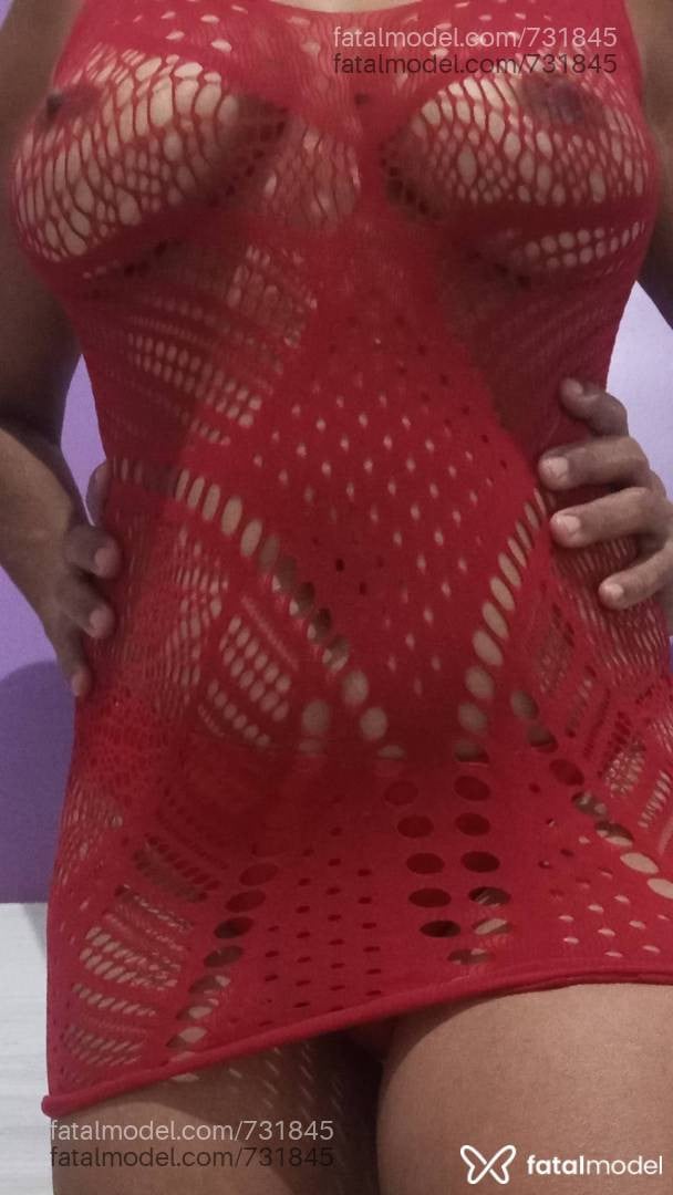 Acompanhante mulher morena (o) de olhos castanhos - Mallú Sena