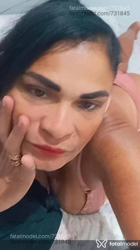 Acompanhante mulher morena (o) de olhos castanhos - Evellyn Rios