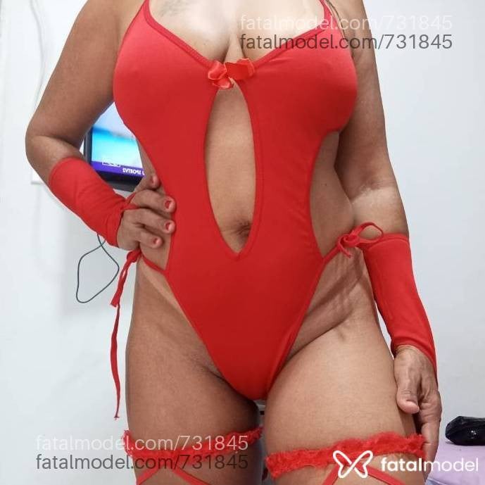 Acompanhante mulher morena (o) de olhos castanhos - Mallú Sena