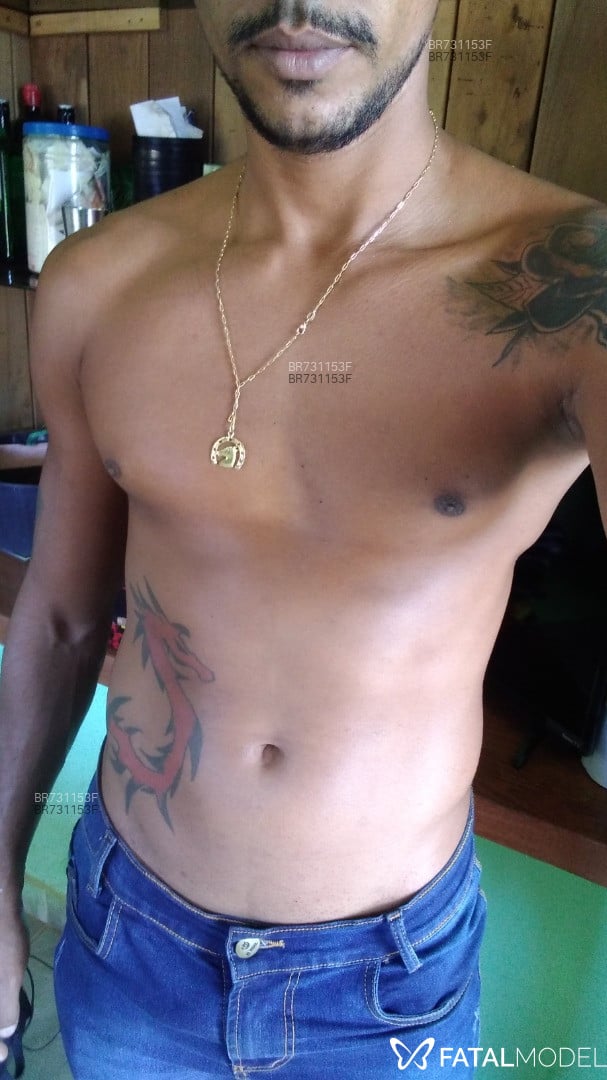 Acompanhante homem morena (o) de olhos cinza - Blackseducao