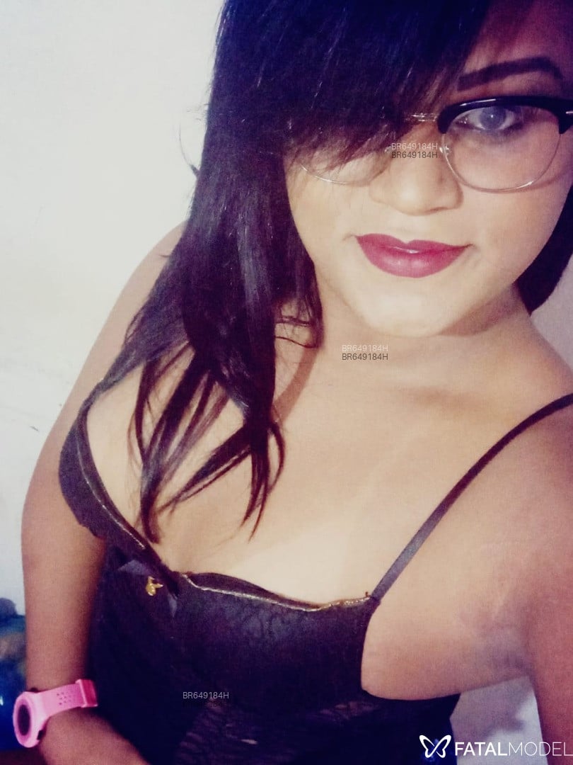Acompanhante travesti morena (o) de olhos pretos em Luziânia - Cynthia Silva