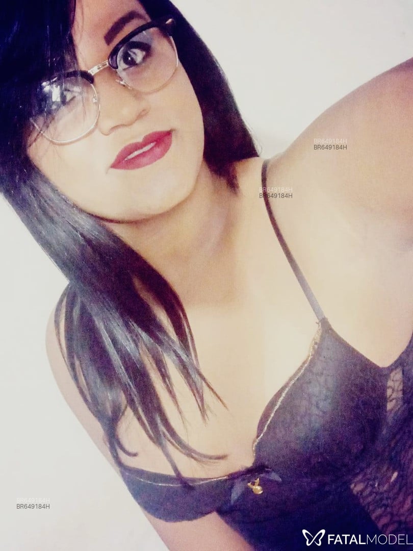 Acompanhante travesti morena (o) de olhos pretos em Luziânia - Cynthia Silva