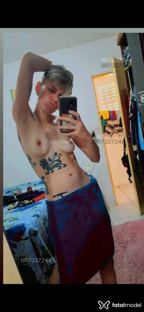 Acompanhante mulher loira (o) de olhos verdes em João Pessoa - Dyanna Oliveira