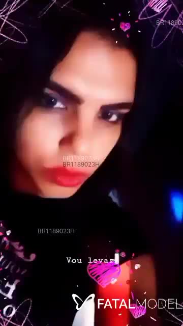 Acompanhante mulher trans com cabelo colorido de olhos mel em Colíder Acompanhante mulher trans com cabelo colorido de olhos mel em Colíder - Geovana paula