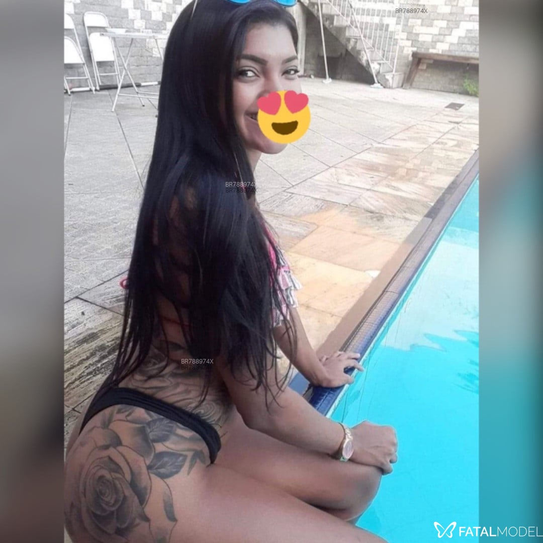 Acompanhante mulher morena (o) de olhos castanhos em São João da Boa Vista Acompanhante mulher morena (o) de olhos castanhos em São João da Boa Vista - Morena