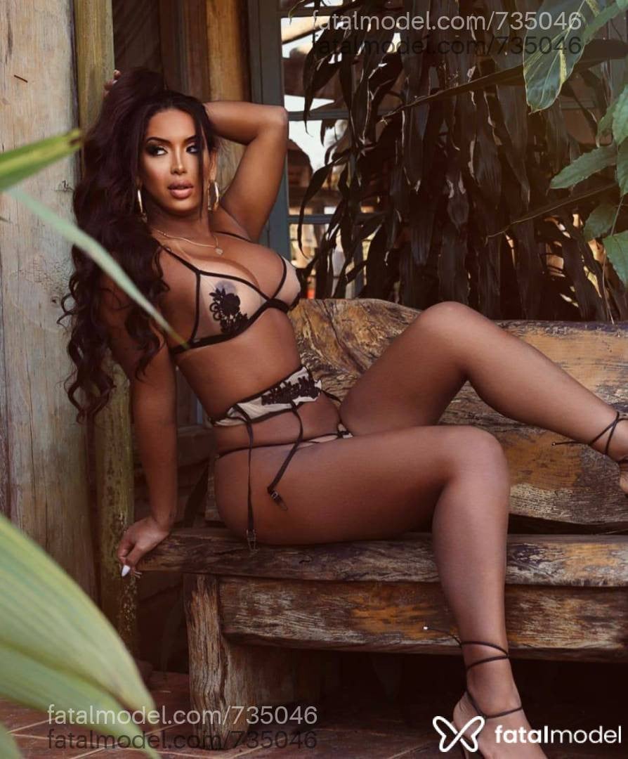 Acompanhante mulher trans morena (o) de olhos castanhos em Marília Acompanhante mulher trans morena (o) de olhos castanhos em Marília - Manu Santos