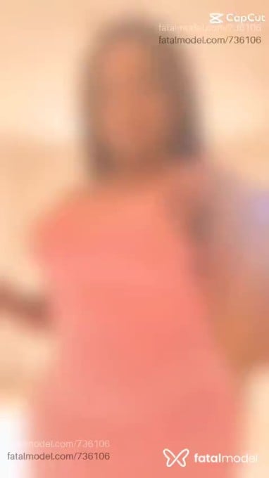 Acompanhante travesti morena (o) de olhos mel em Varginha - JhesikaBombom